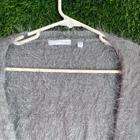 China fur shrug FIXED FIXED FIXED NO OFFERS PLZ❌ - Picture 7 of 8